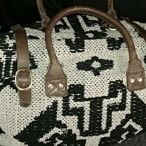 Jasper and Jeers weekend bag